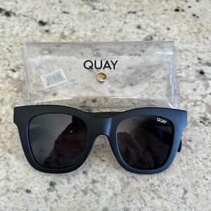 Quay square sunglasses